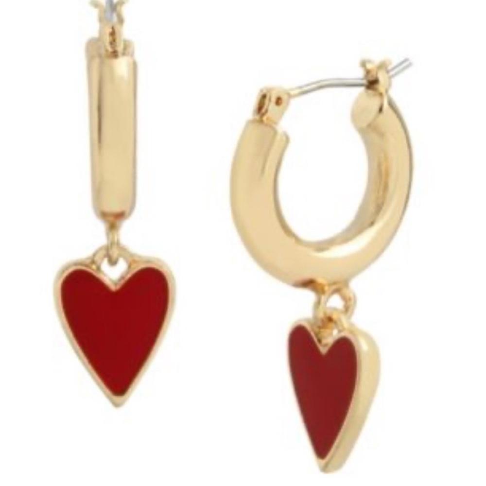 NWT ⚜️♥️⚜️ Betsey Johnson cute gold hoop earrings with dangling red heart - Picture 11 of 16